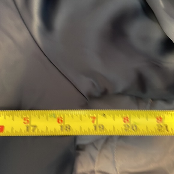 Navy and Red cropped baseball inspired satin bomber jacket. Red Sox! M - Picture 6 of 7